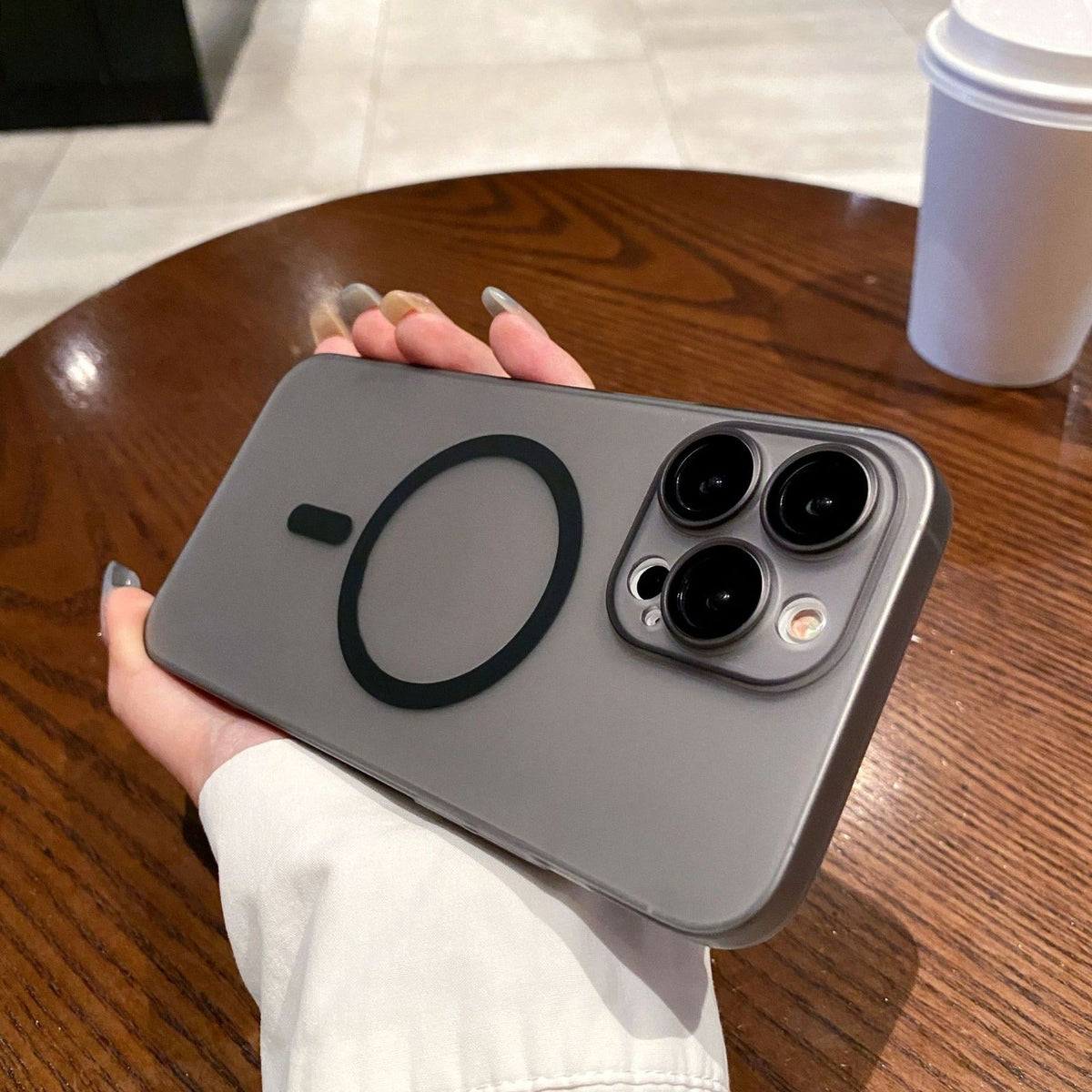 Magnetic iPhone 18 Pro & iPhone 18 Pro Max Phone Case