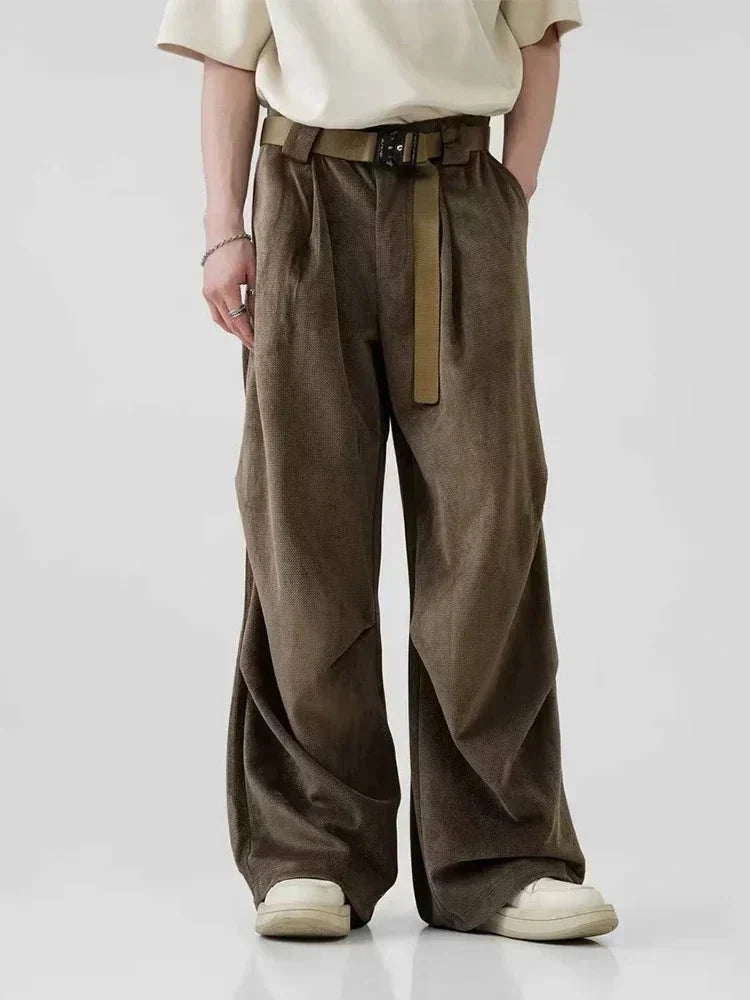 Men’s Pleated Wide-Leg Pants