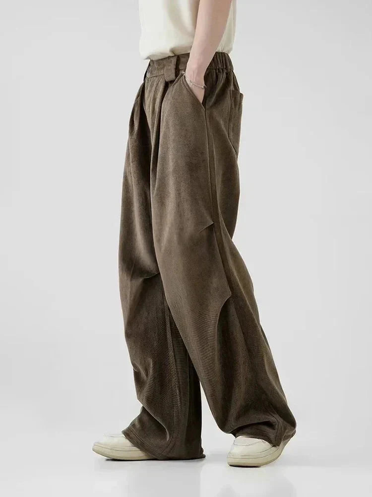 Men’s Pleated Wide-Leg Pants