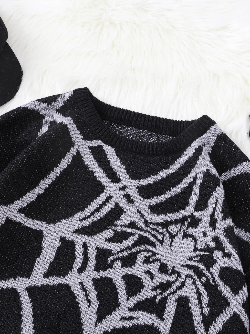 Men’s Spiderweb Graphic Sweater