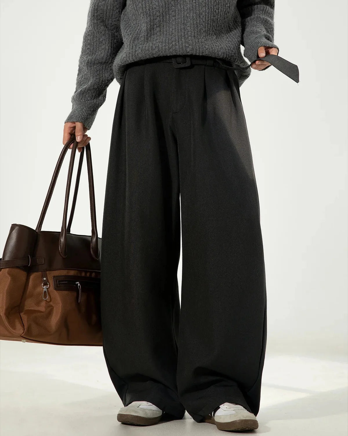 Men’s Wide-Leg Trousers