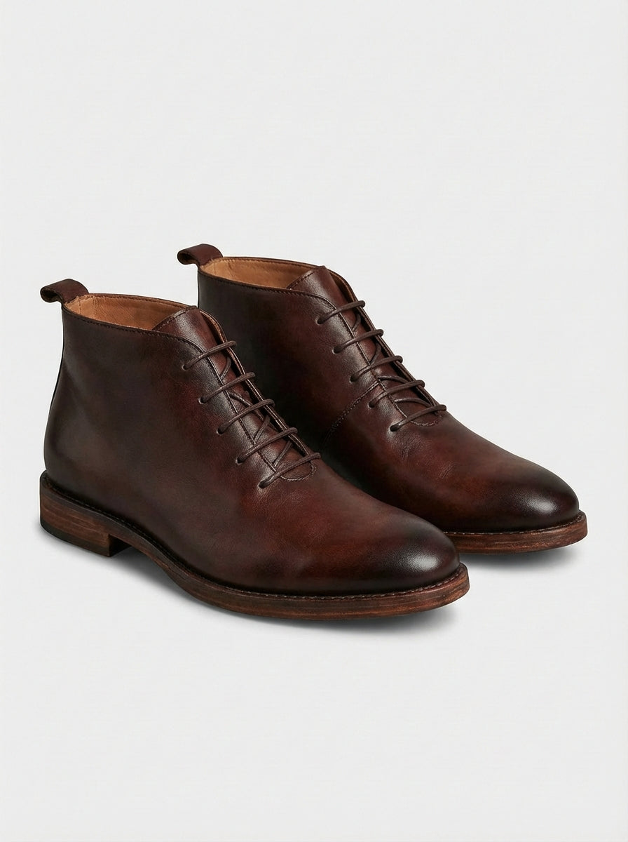 Paul | Men’s Plain Toe Lace Up Chukka Boots