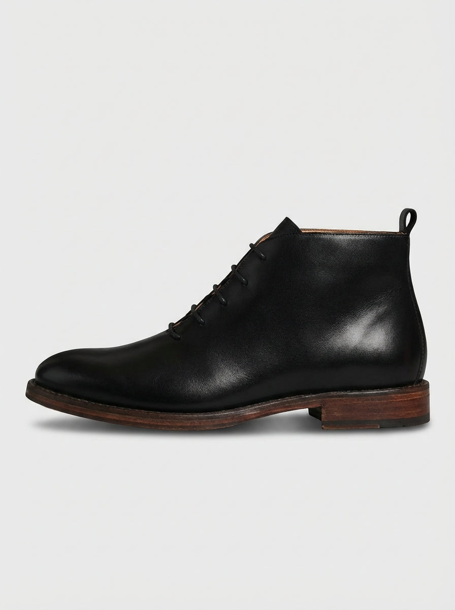Paul | Men’s Plain Toe Lace Up Chukka Boots