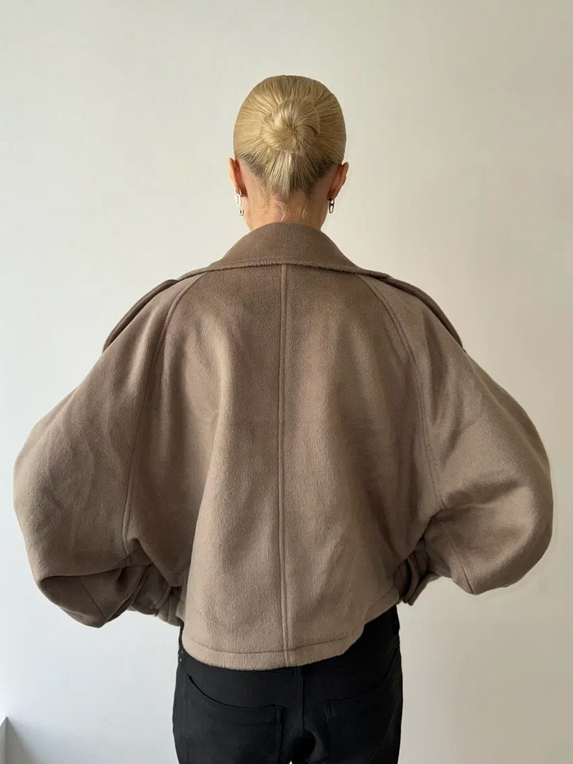 Women's Casual Jacket with Lapel Collar