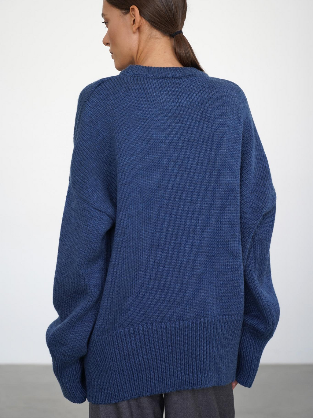 Women's Classic Crew Neck Knit Sweater