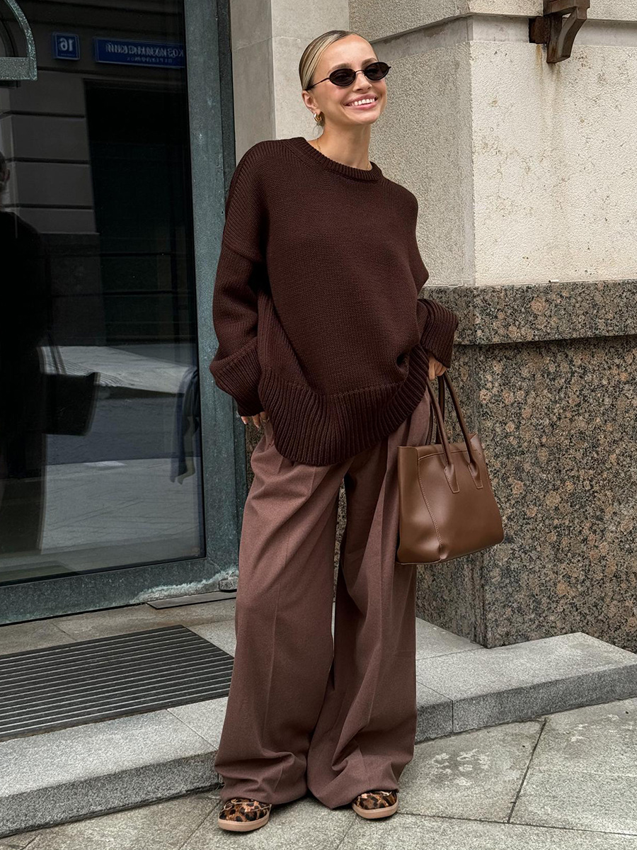 Women's Classic Crew Neck Knit Sweater