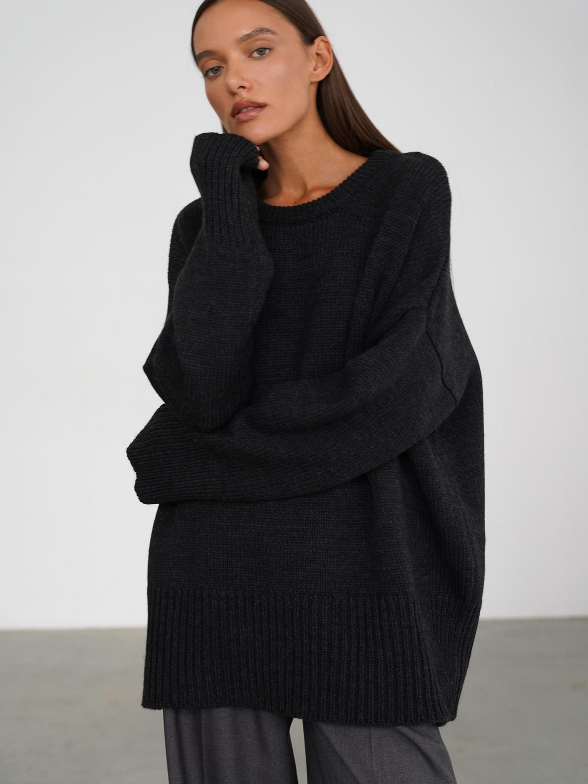 Women's Classic Crew Neck Knit Sweater