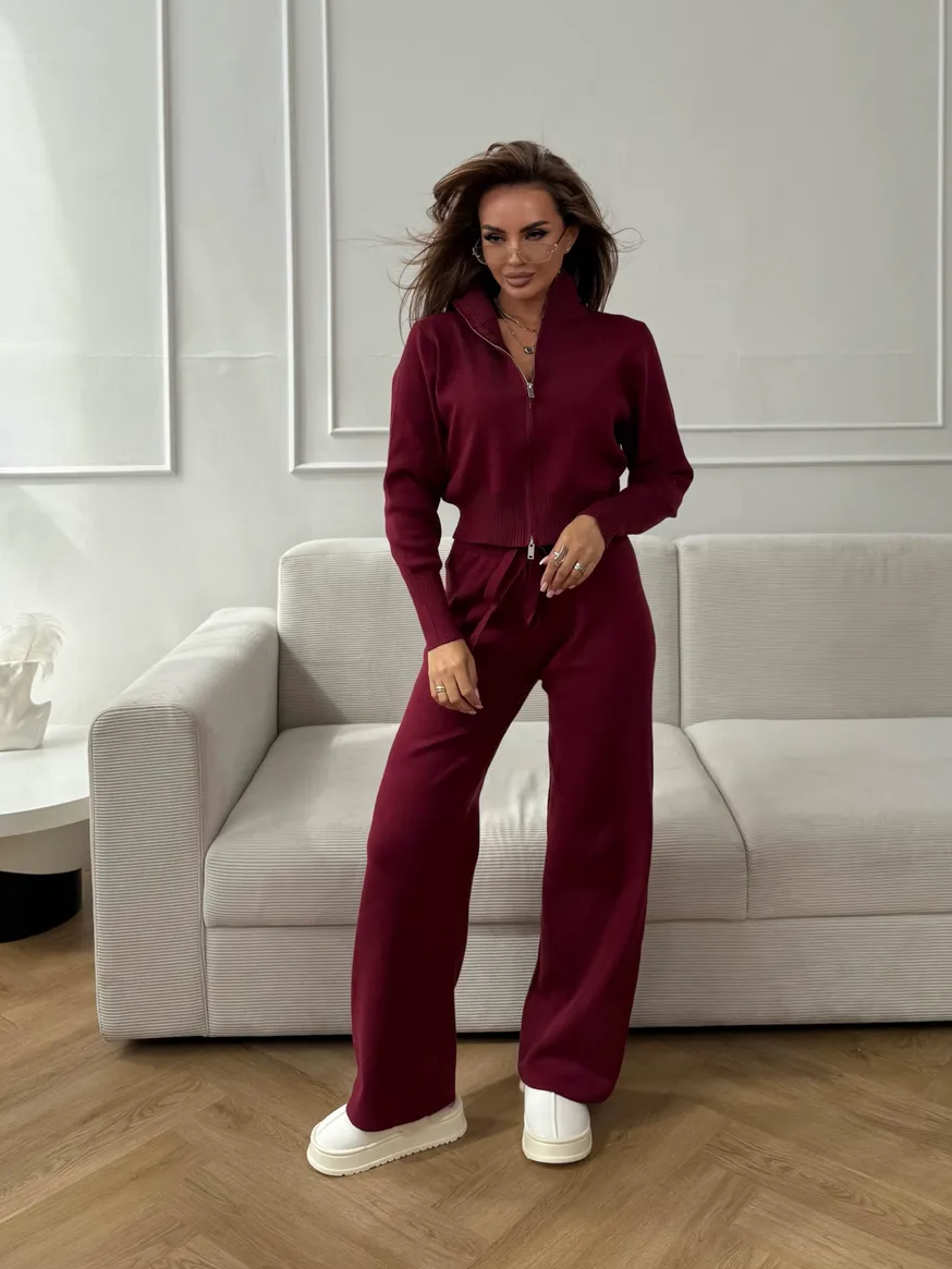 Women’s Double-Zip Knitted Sweater Set