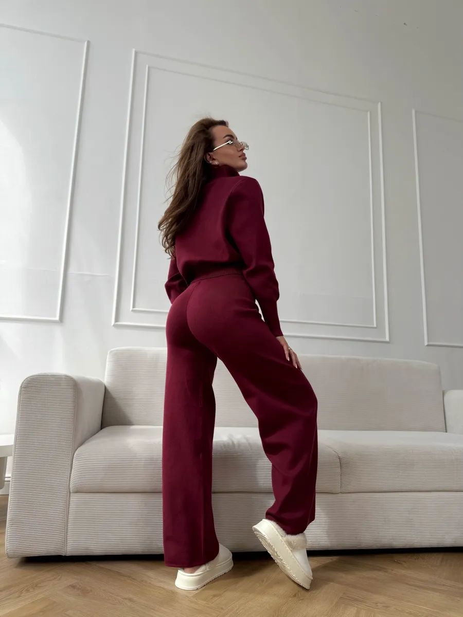 Women’s Double-Zip Knitted Sweater Set