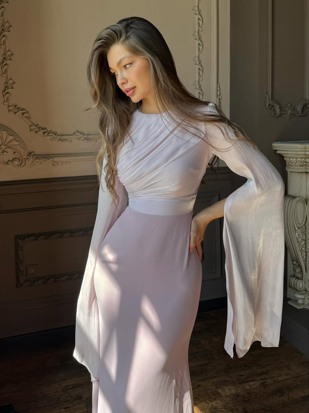 Women’s Pleated Maxi Dress