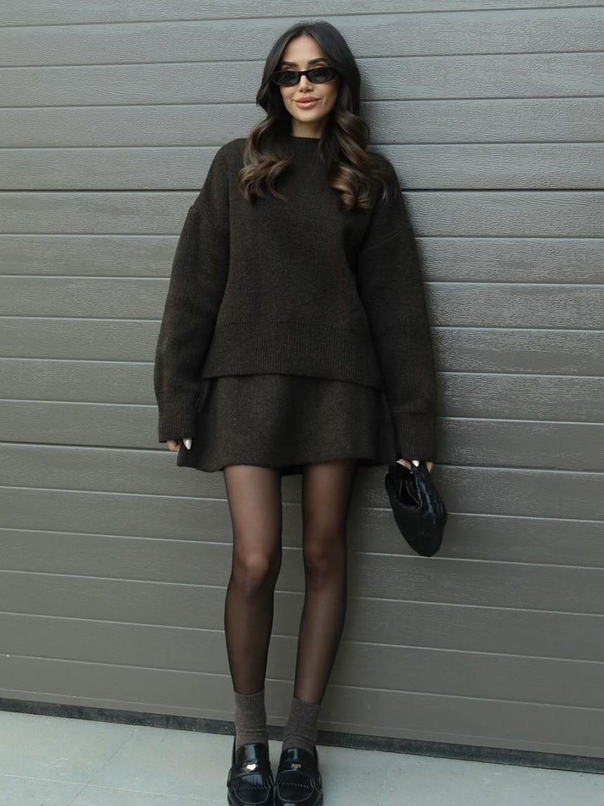 Women’s Pleated Skirt Set