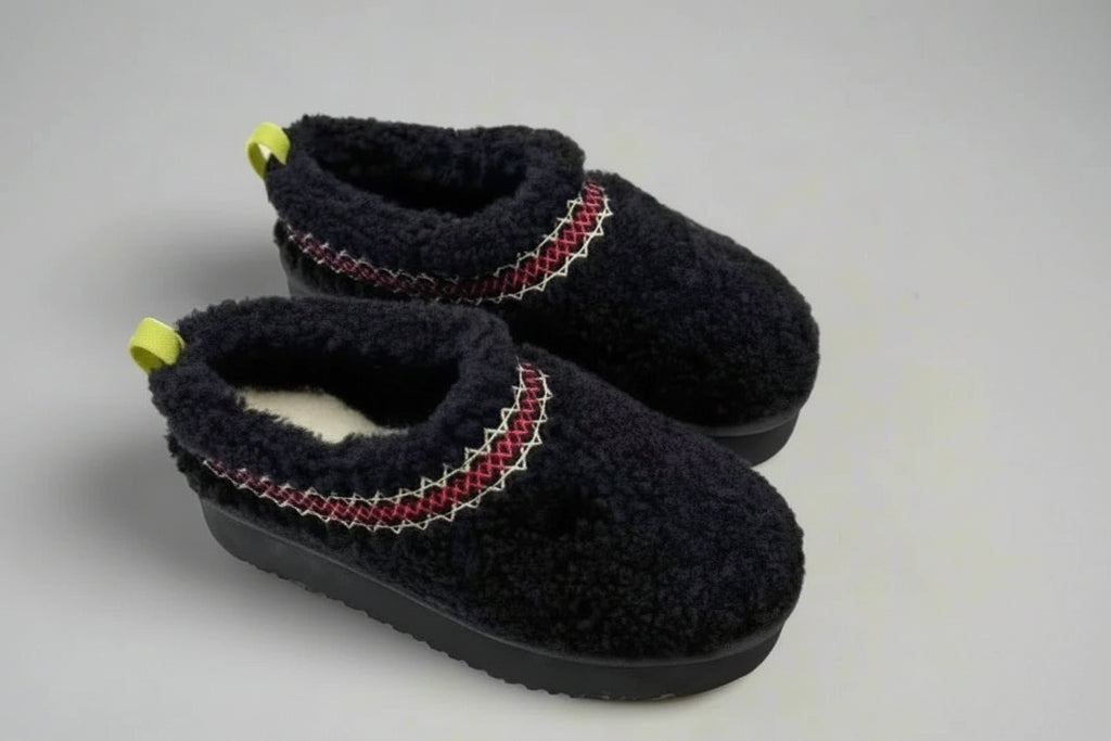Women's Plush-Lined Platform Slippers