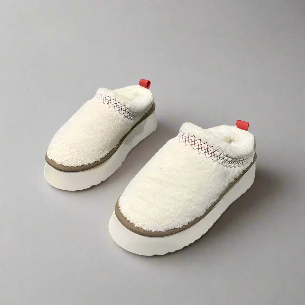 Women's Plush-Lined Platform Slippers