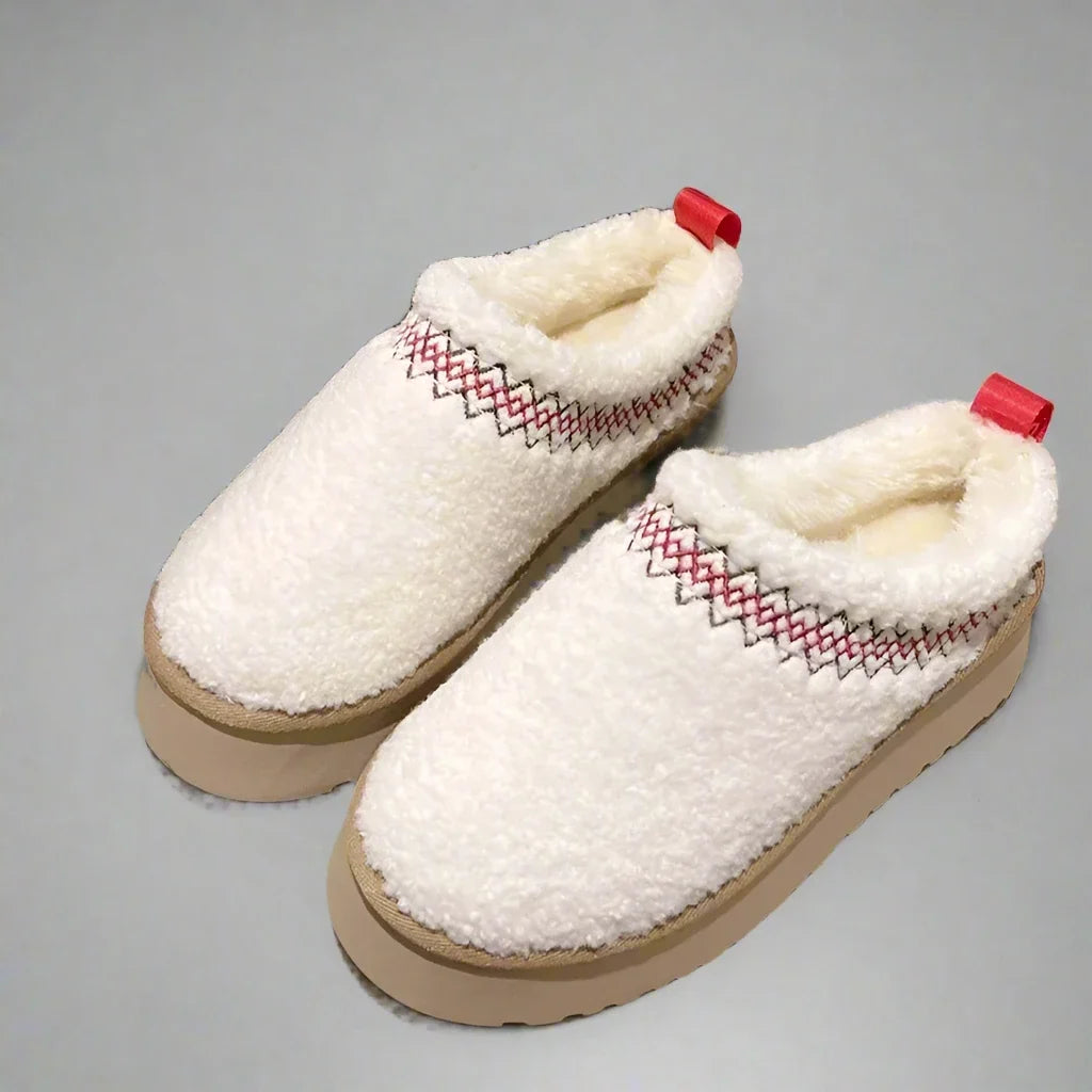 Women's Plush-Lined Platform Slippers