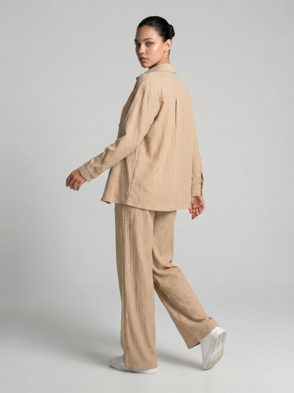 Women’s Wide-Leg Crinkle Trouser Set