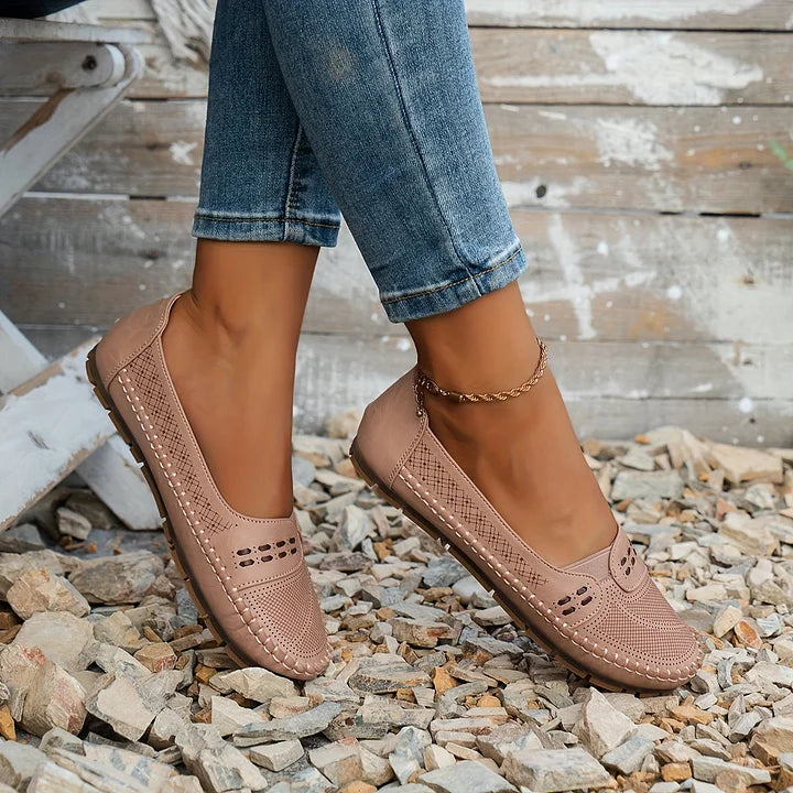 Abril | Women's Round Toe Flat Sole Slip On Shoes
