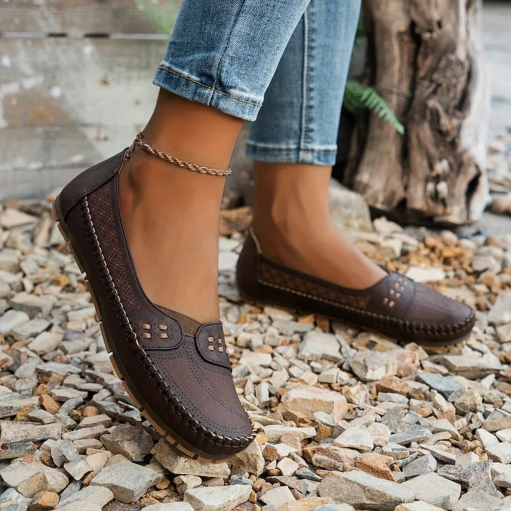 Abril | Women's Round Toe Flat Sole Slip On Shoes