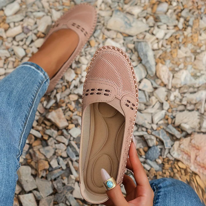 Abril | Women's Round Toe Flat Sole Slip On Shoes