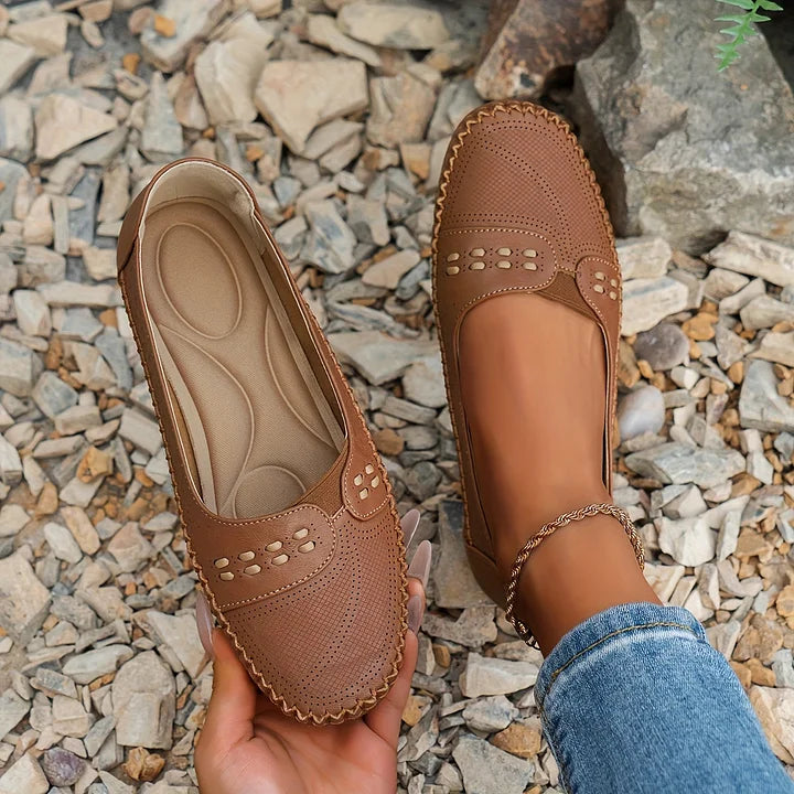 Abril | Women's Round Toe Flat Sole Slip On Shoes