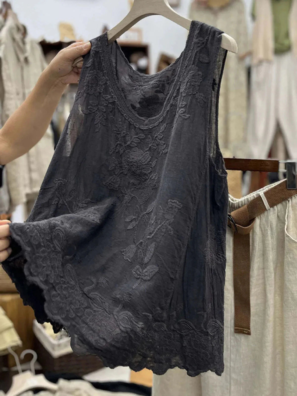 Adriana | Women's Sleeveless Floral V Neck Summer Top