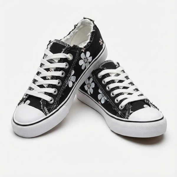 Agalia | Women’s Round Toe Floral Lace Up Shoes