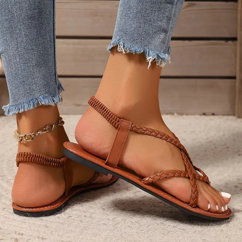 Alivia | Women’s Criss Cross Strap Round Toe Sandals