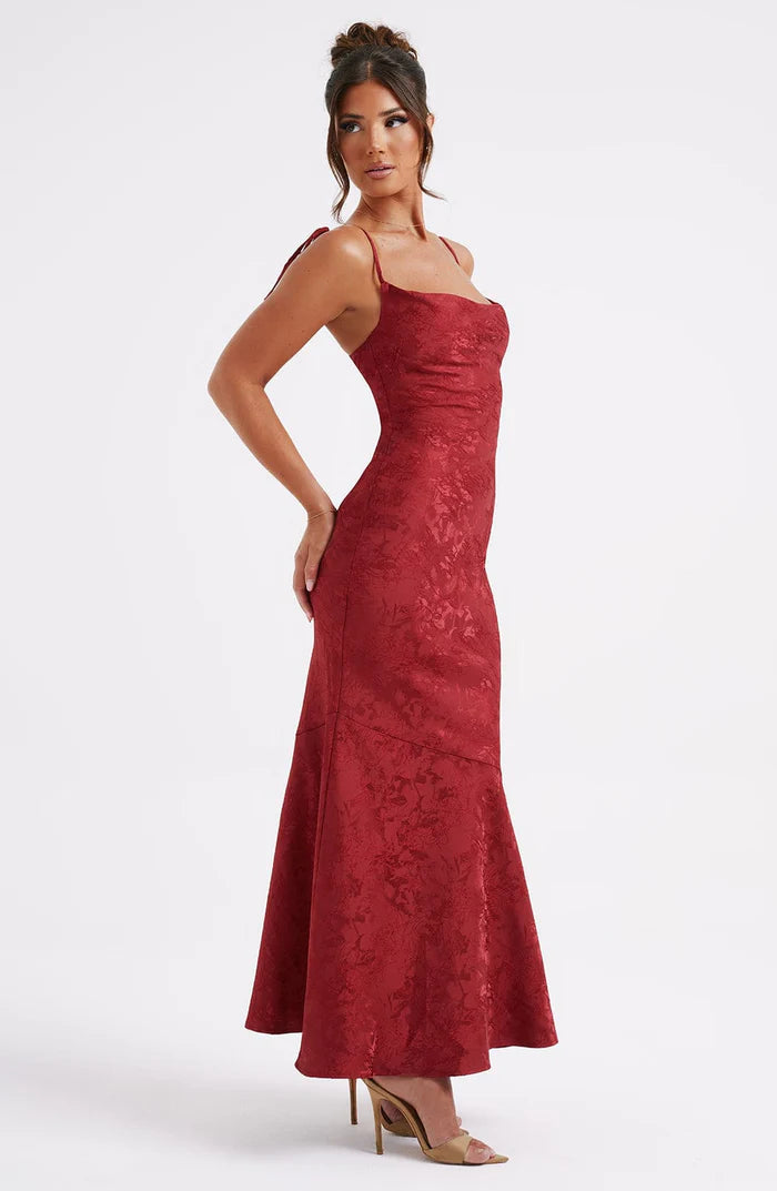 Alpina | Women's Square Neck Sleeveless Wedding Guest Dress