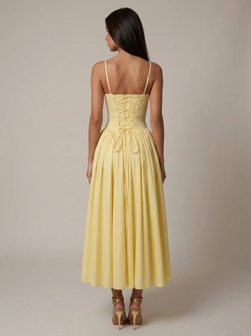 Alvera | Women's Fitted Sleeveless Sweatheart Neck Flowy Midi Dress
