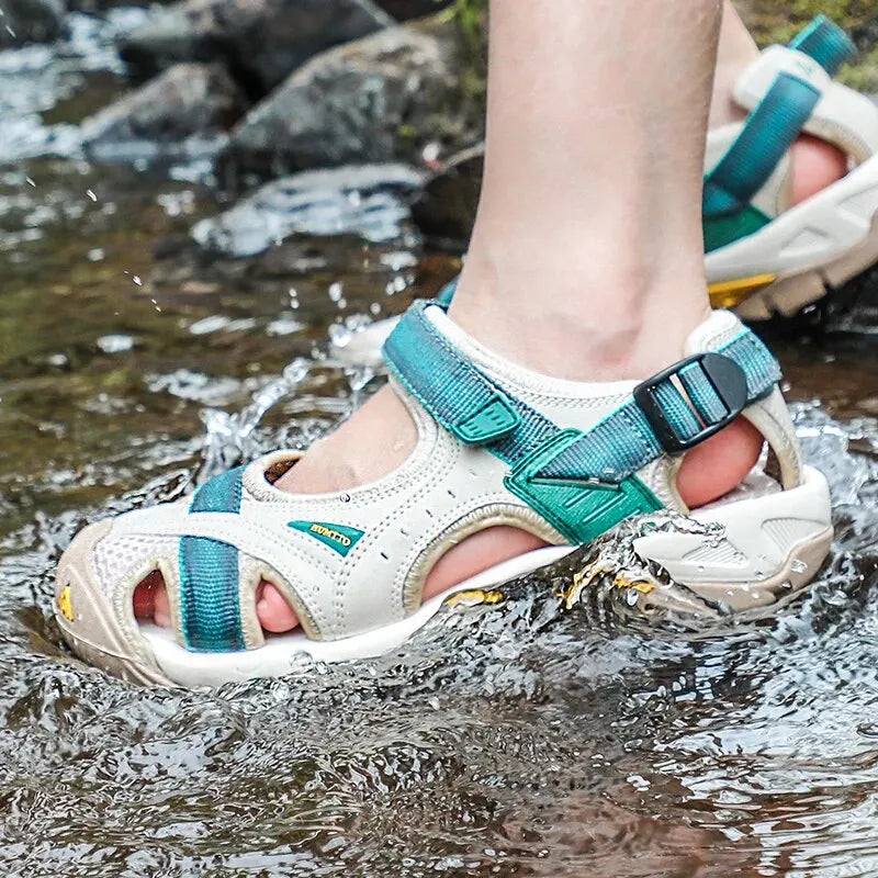 Amee | Women’s Closed Toe Adjustable Strap Cut Out Sandals