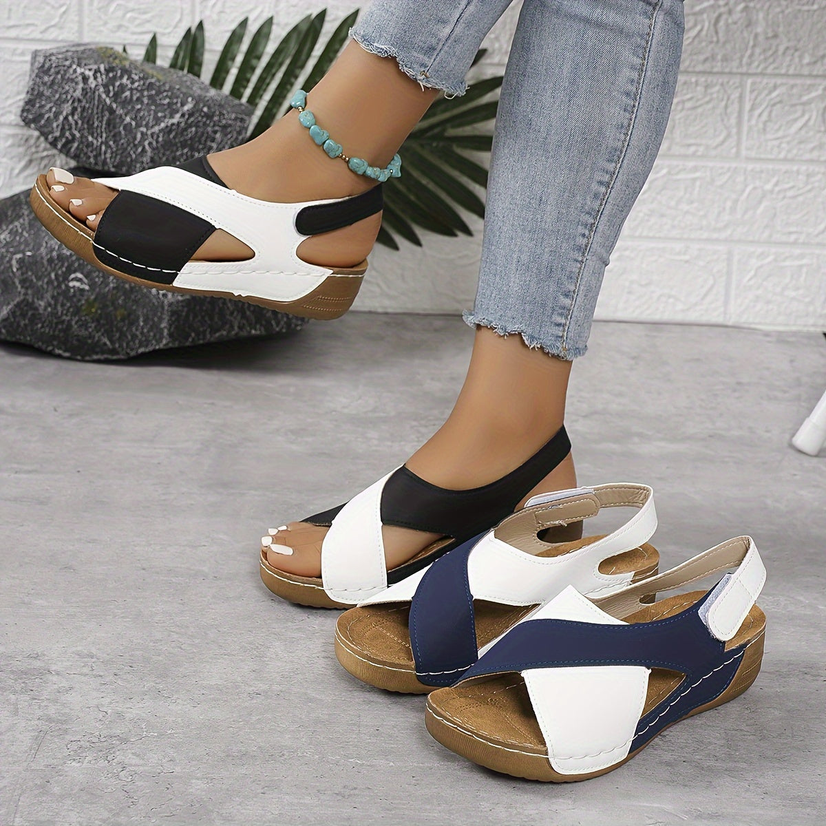 Amelia | Women’s Open Toe Criss Cross Summer Sandals