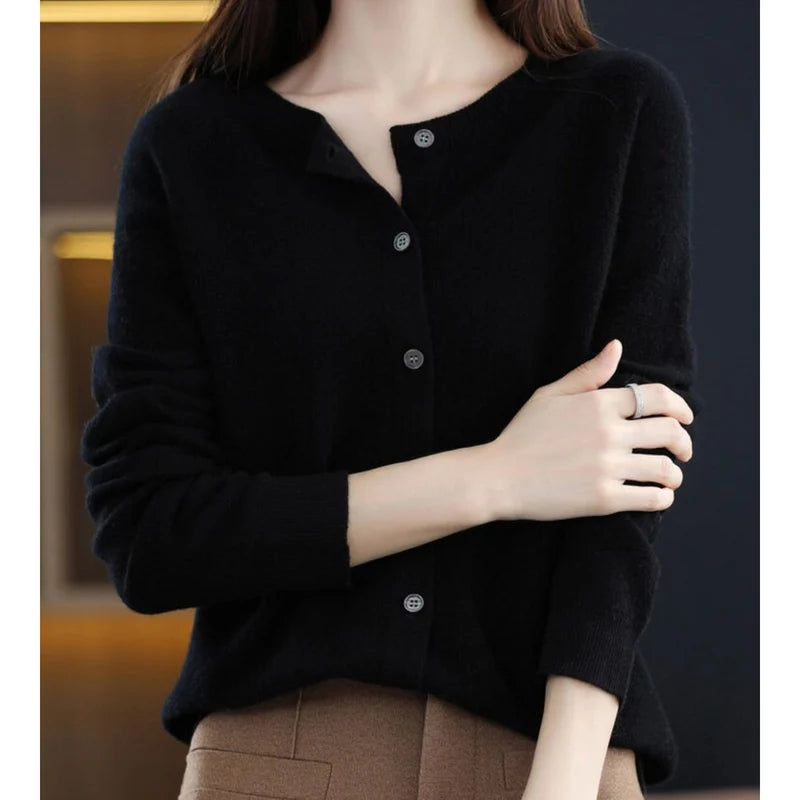 Aminata | Women's Button Front Crew Neck Cashmere Sweater