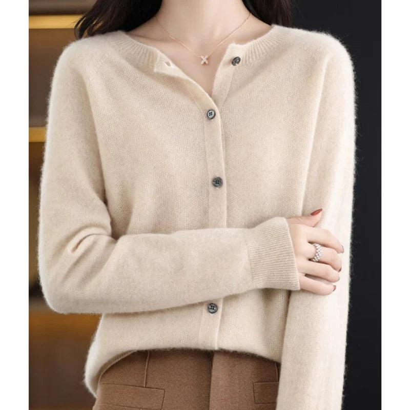 Aminata | Women's Button Front Crew Neck Cashmere Sweater