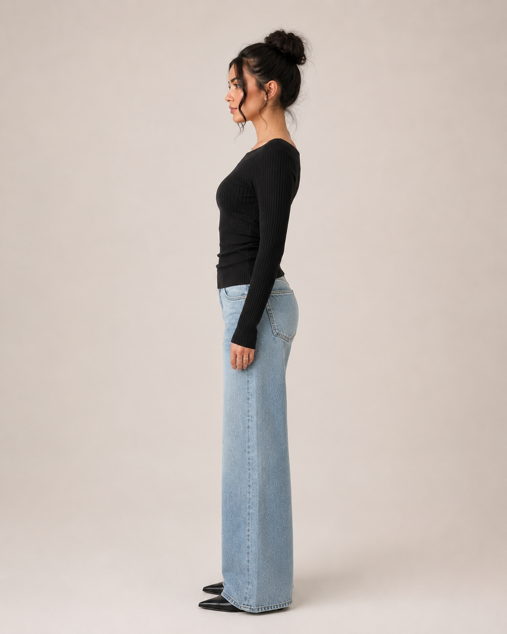 Amira | Women’s Off Shoulder Long Sleeve Ribbed Top