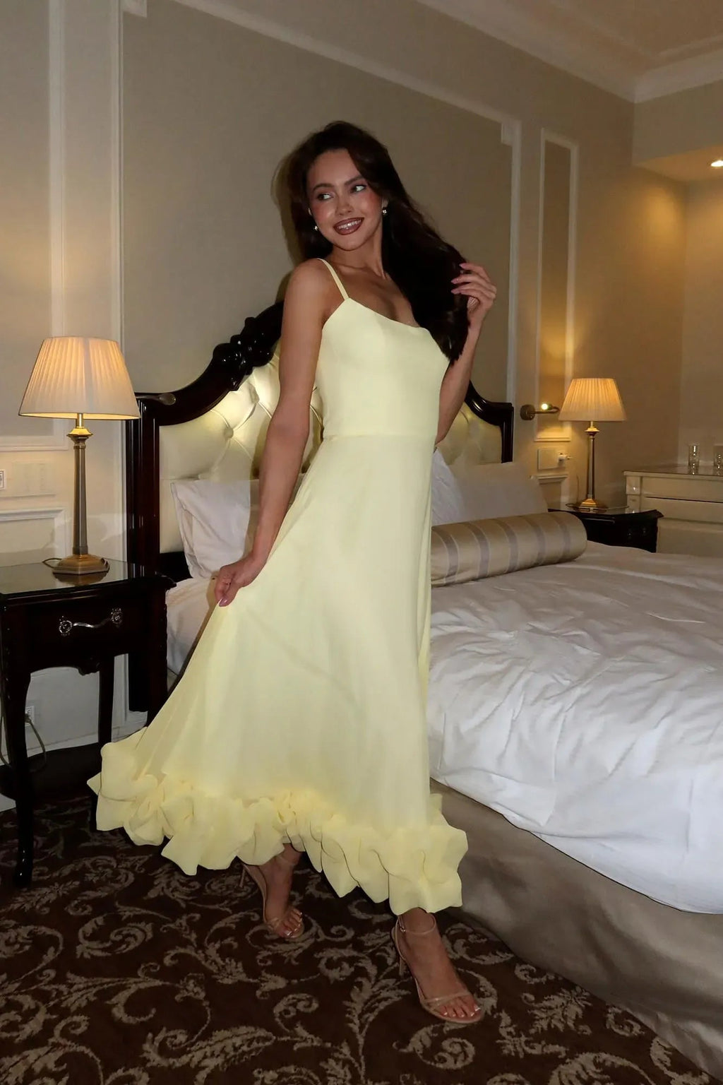 Ammie | Women’s Flowy Sleeveless Graduation Party Dress
