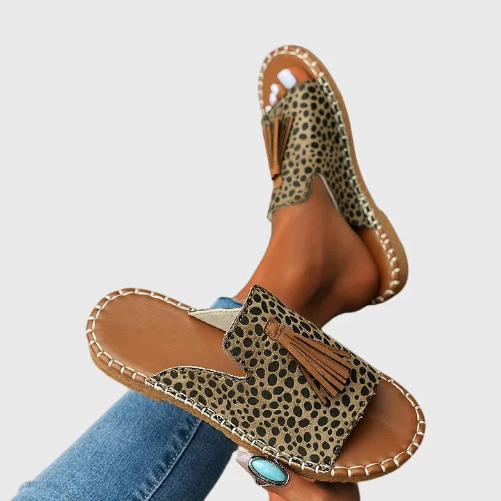 Amoret | Women's Round Toe Open Back Slip-On Flats