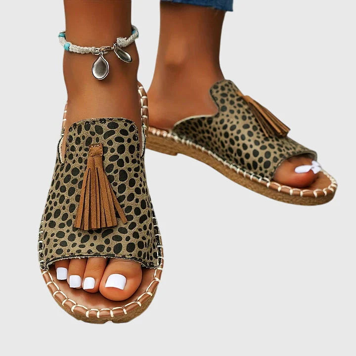 Amoret | Women's Round Toe Open Back Slip-On Flats