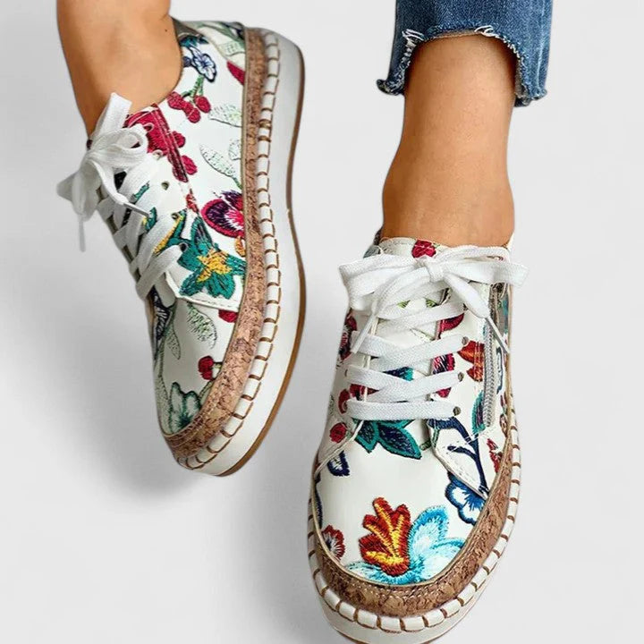 Amparo | Women's Side Zip Round Toe Lace Up Shoes
