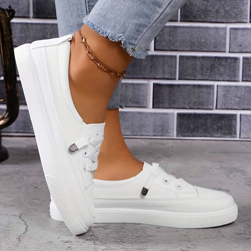 Amreen | Women's Low-Top Lace Up Closed Toe Shoes