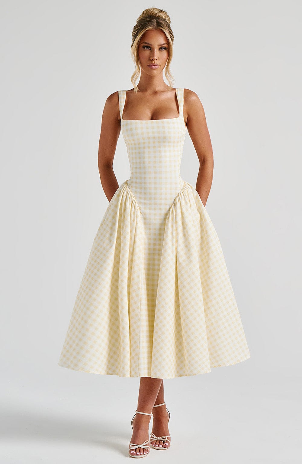 Anette | Women's Sleeveless Square Neck Gingham Midi Dress