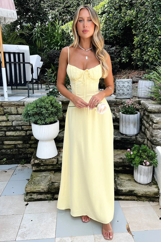Angie | Women’s Sleeveless Sweetheart Neck Wedding Guest Dress