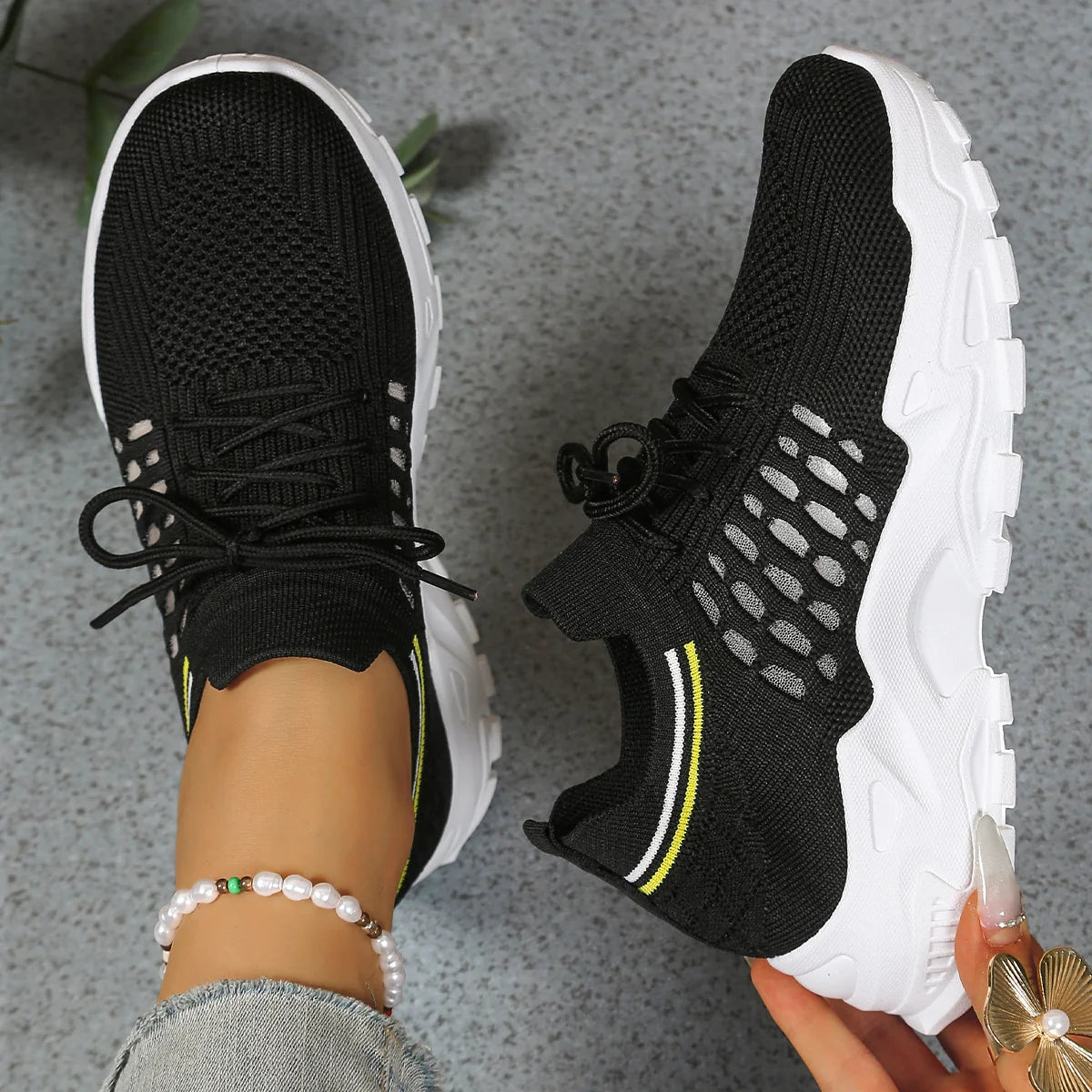 Apolline | Women’s Low Top Lace Up Round Toe Walking Sneakers