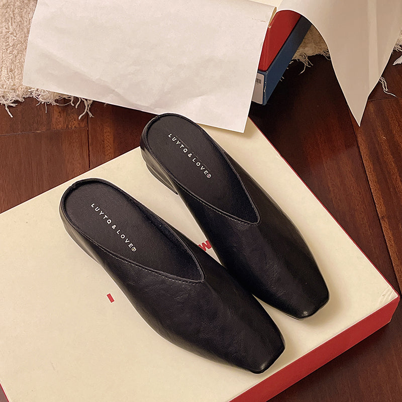 Arline | Women’s Tapered Toe Slip On Flat Mules
