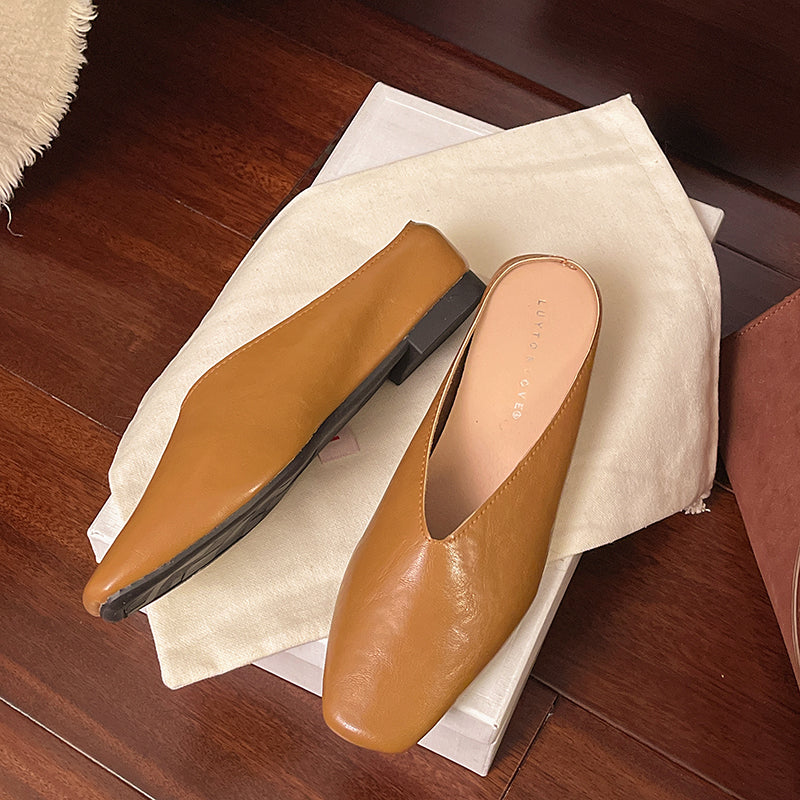 Arline | Women’s Tapered Toe Slip On Flat Mules