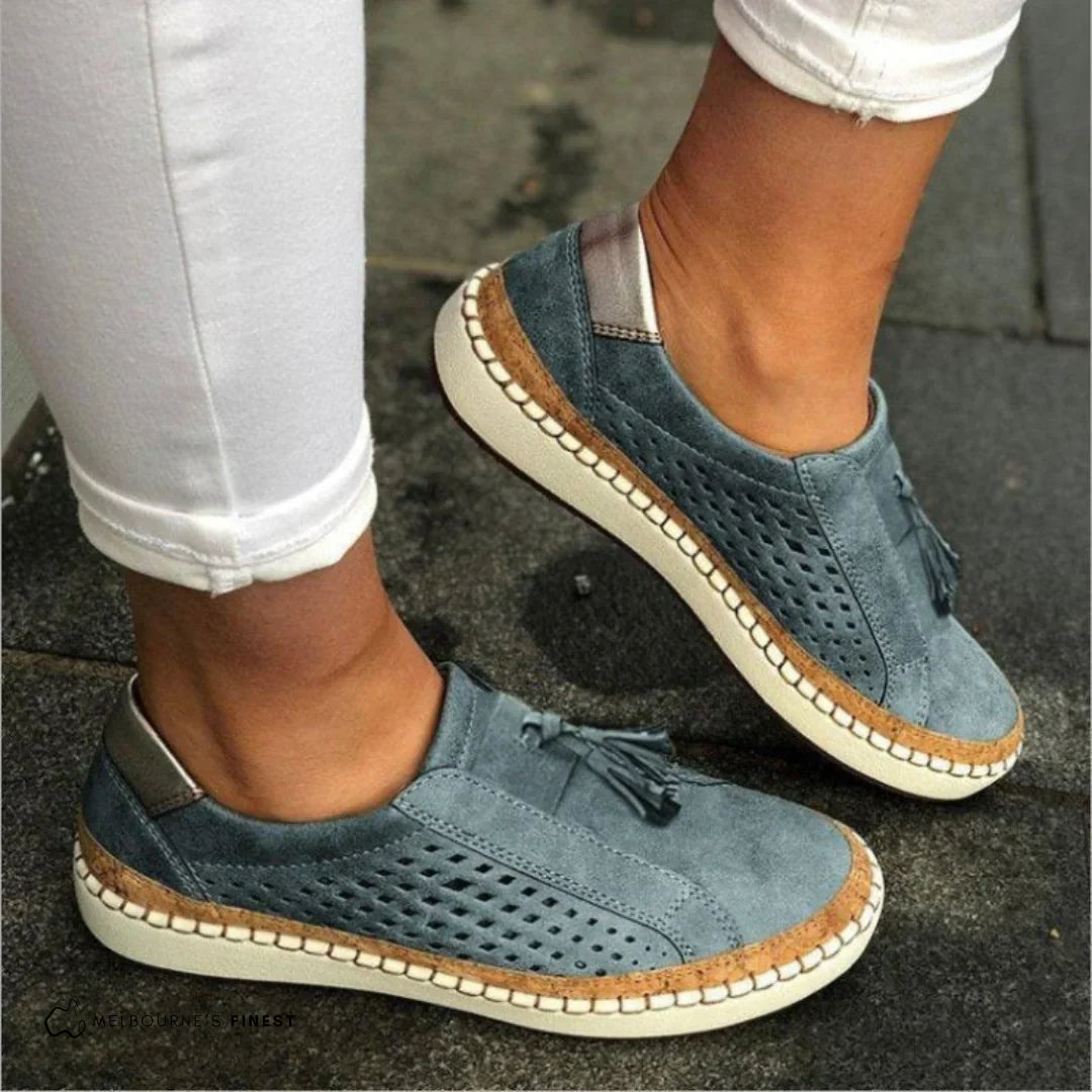 Arnetta | Women’s Round Toe Low Top Sneakers