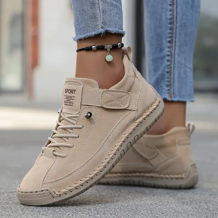 Autumn | Women’s Round Toe Lace Up Sneakers