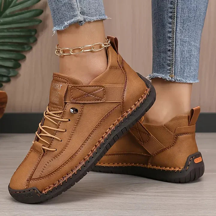 Autumn | Women’s Round Toe Lace Up Sneakers