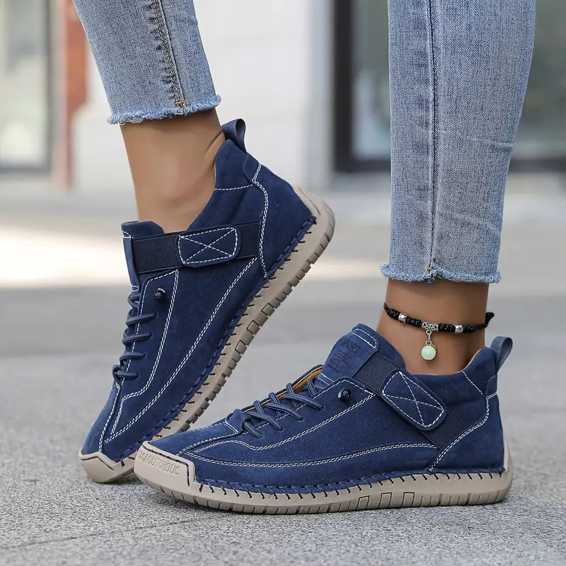 Autumn | Women’s Round Toe Lace Up Sneakers