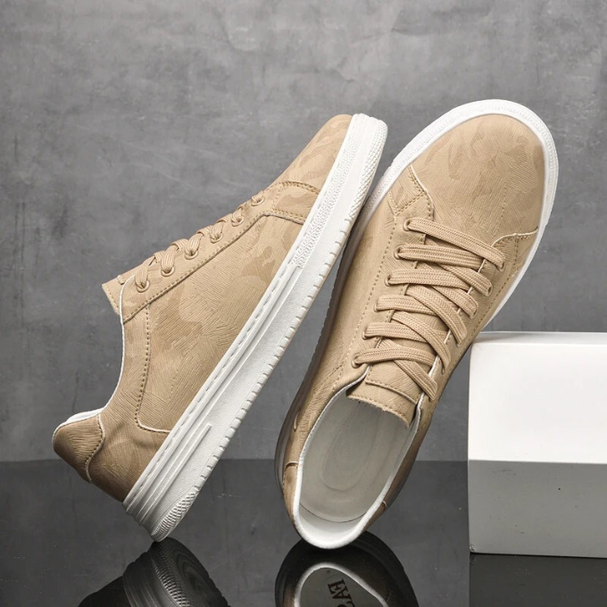 Bennett | Men’s Low Top Lace Up Round Toe Sneakers