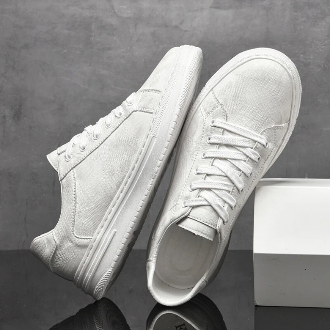 Bennett | Men’s Low Top Lace Up Round Toe Sneakers