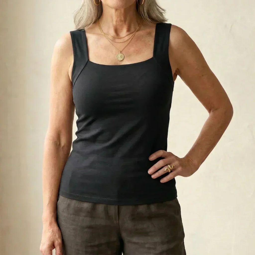Brieanna | Women's Square Neck Sleeveless Bra Tank Top